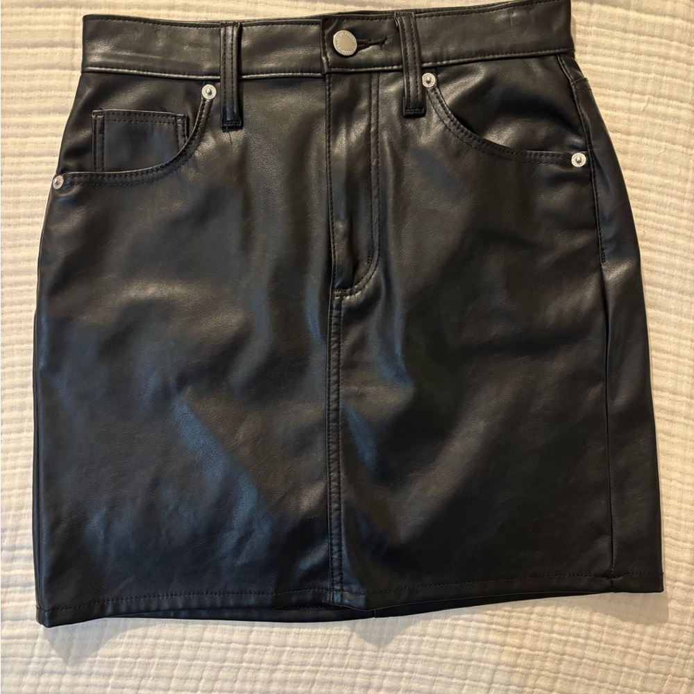 Universal Thread Black Faux Leather Mini Skirt